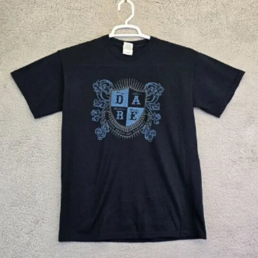 Vintage DARE Shirt Men's M Drug Abuse Resistance Education Short‎ Sleeve Black
